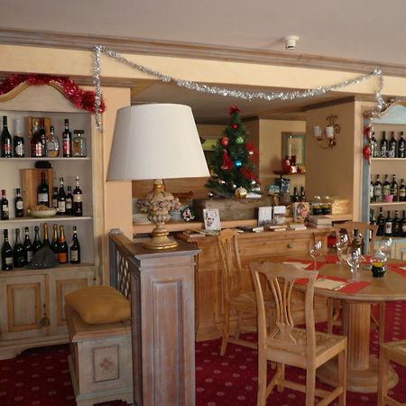 Rta Hotel Catturani Madonna di Campiglio Bagian luar foto