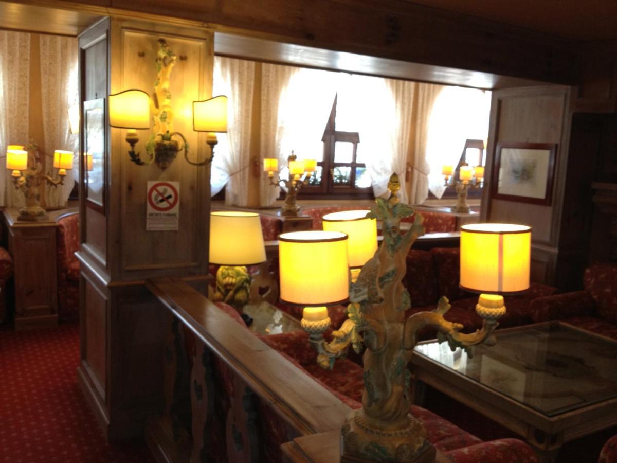 Rta Hotel Catturani Madonna di Campiglio Bagian luar foto