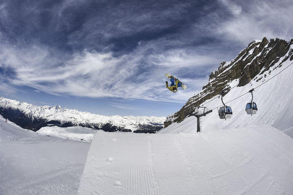 Rta Hotel Catturani Madonna di Campiglio Bagian luar foto