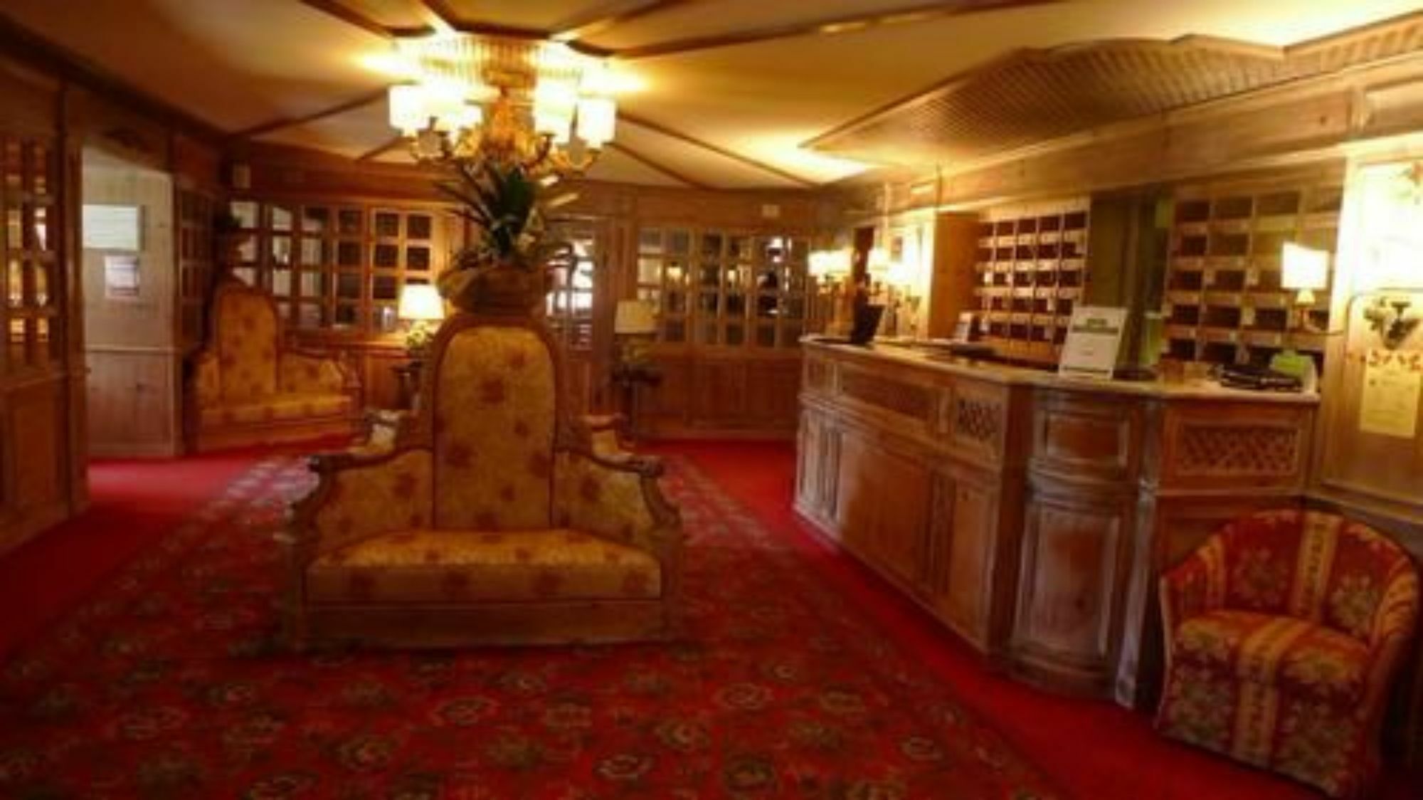 Rta Hotel Catturani Madonna di Campiglio Bagian luar foto